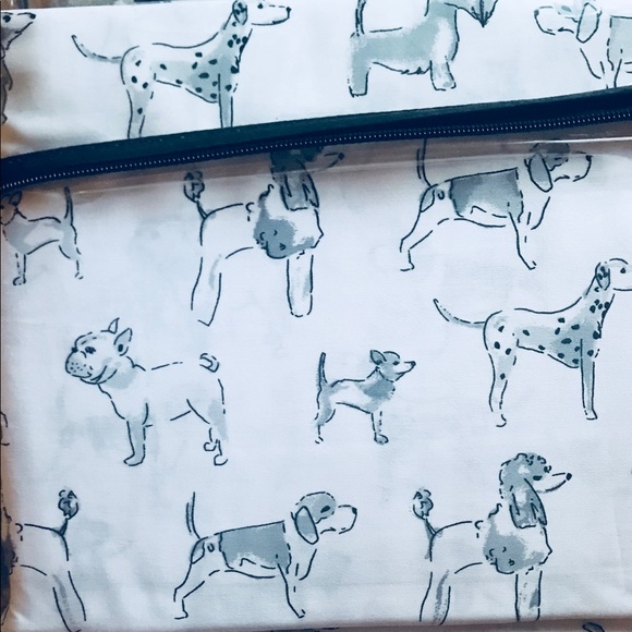 Cynthia Rowley Gray Puppy Dog Pugs Twin Sheet Set - Picture 5 of 7